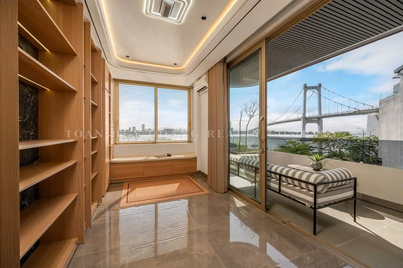 Luxury 6-Bedroom Pool Villa for Rent Near Thuan Phuoc Bridge, Da Nang, view 13