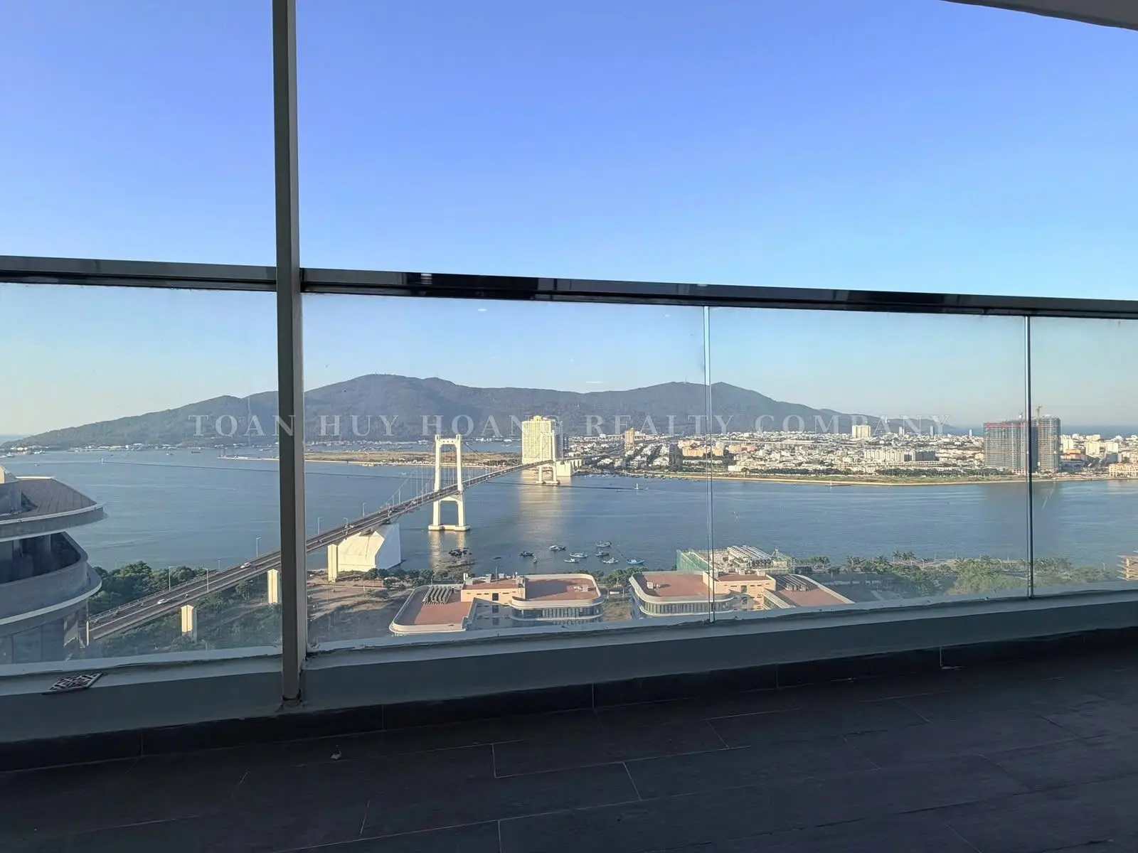 Blooming Tower Apartment, 3 Bedrooms, Fully Furnished
, view 20