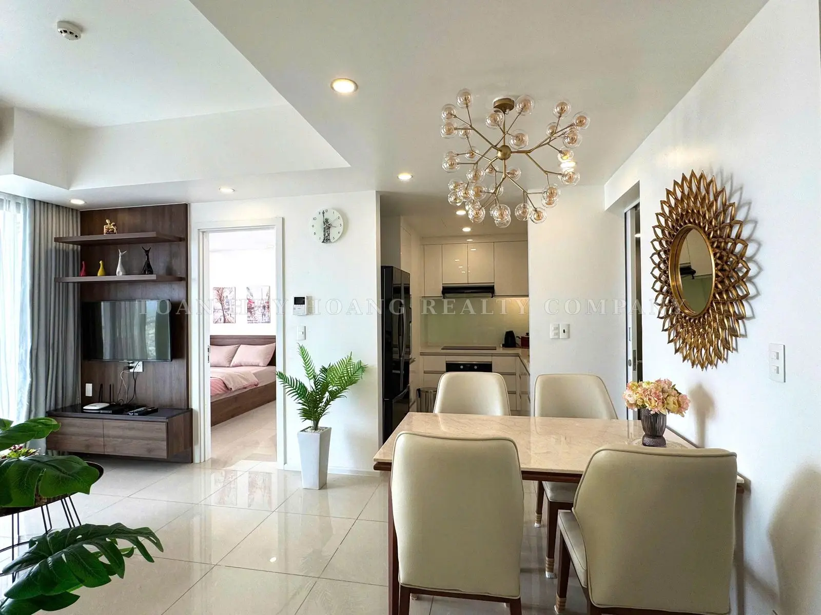 Hiyori Garden Tower Apartment for Rent | 63m² | 2 Bedrooms | Modern Furniture, view 10