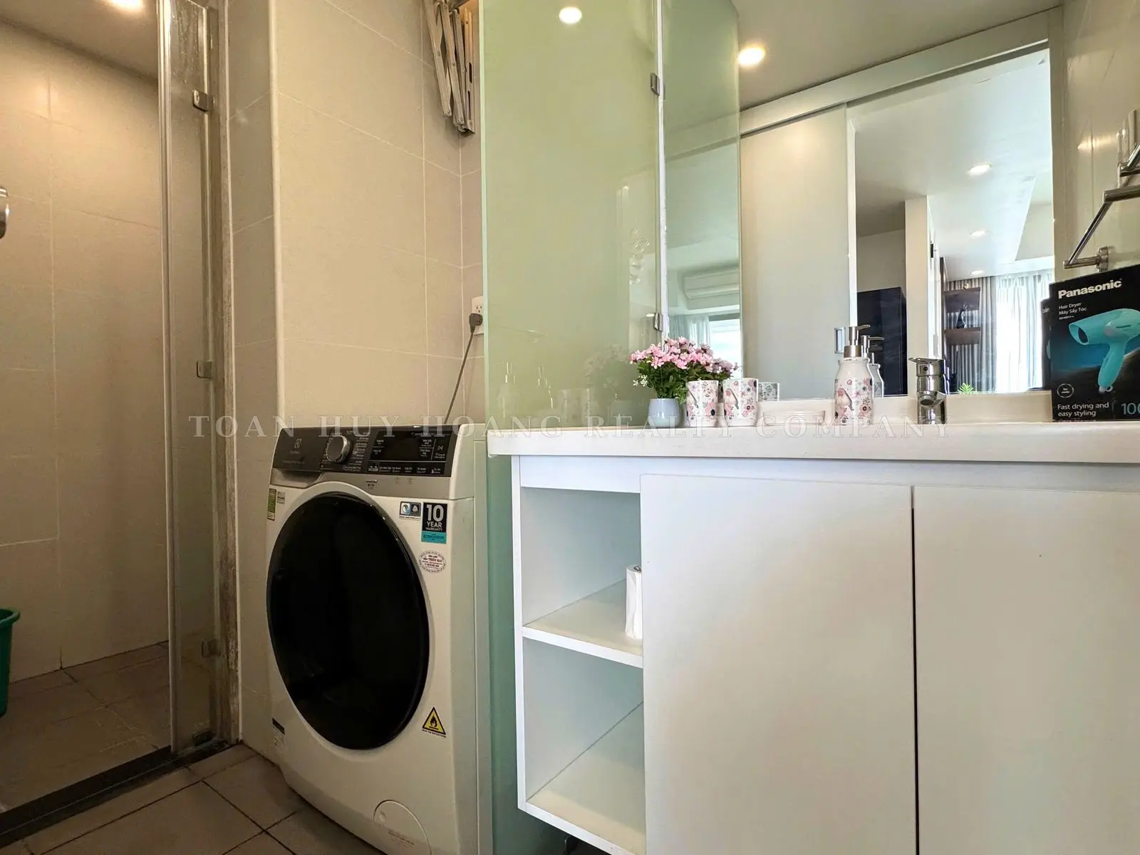 Hiyori Garden Tower Apartment for Rent | 63m² | 2 Bedrooms | Modern Furniture, view 7