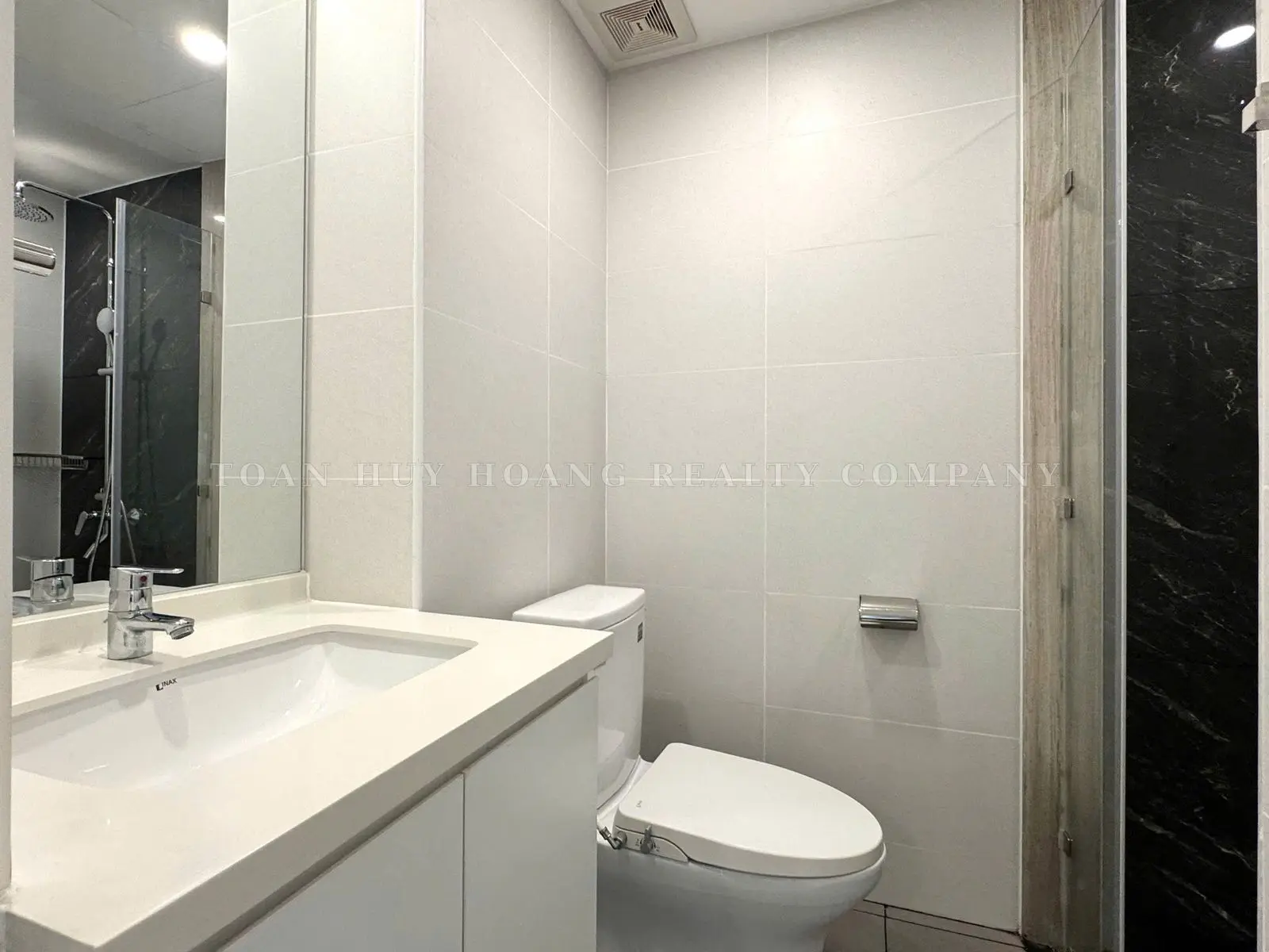Hiyori Garden Tower Apartment for Rent | 63m² | 2 Bedrooms | Modern Furniture, view 8