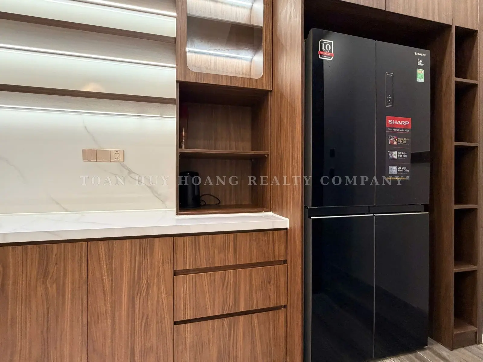 4-Floor House for Rent on Hoa Son Street, Da Nang – 5 Bedrooms, Elevator, view 2