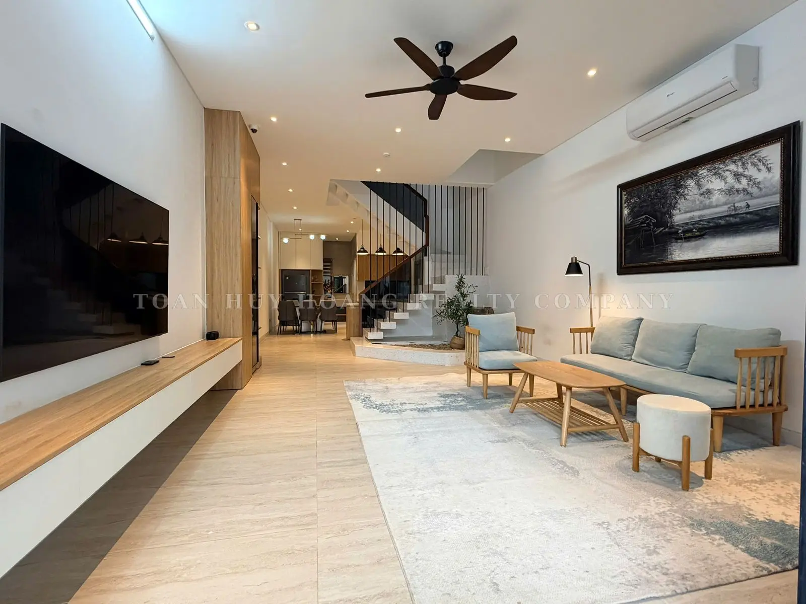HOUSE FOR RENT IN NAM VIET A, DA NANG | 3 FLOORS | 3 ENSUITE BEDROOMS | FULLY FURNISHED, view 3