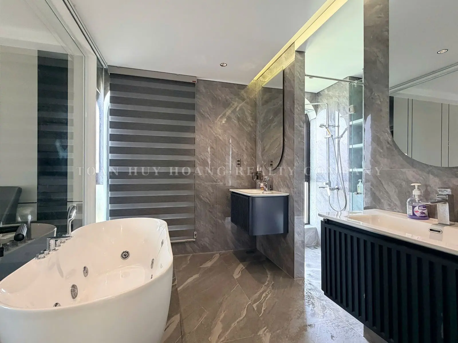 FOR RENT LUXURY VILLA IN DA NANG – NAI HIEN DONG | NEAR THUAN PHUOC BRIDGE | 7 BEDROOMS | INFINITY POOL, view 15