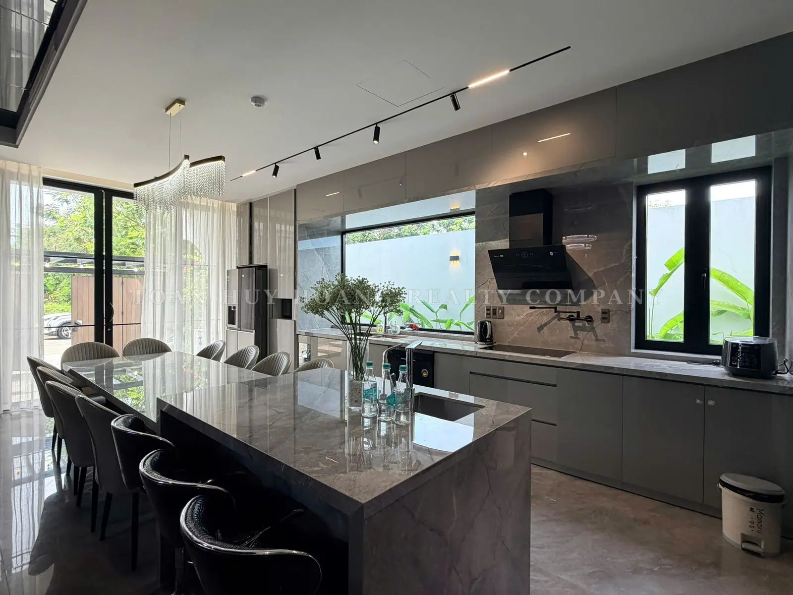 FOR RENT LUXURY VILLA IN DA NANG – NAI HIEN DONG | NEAR THUAN PHUOC BRIDGE | 7 BEDROOMS | INFINITY POOL, view 6
