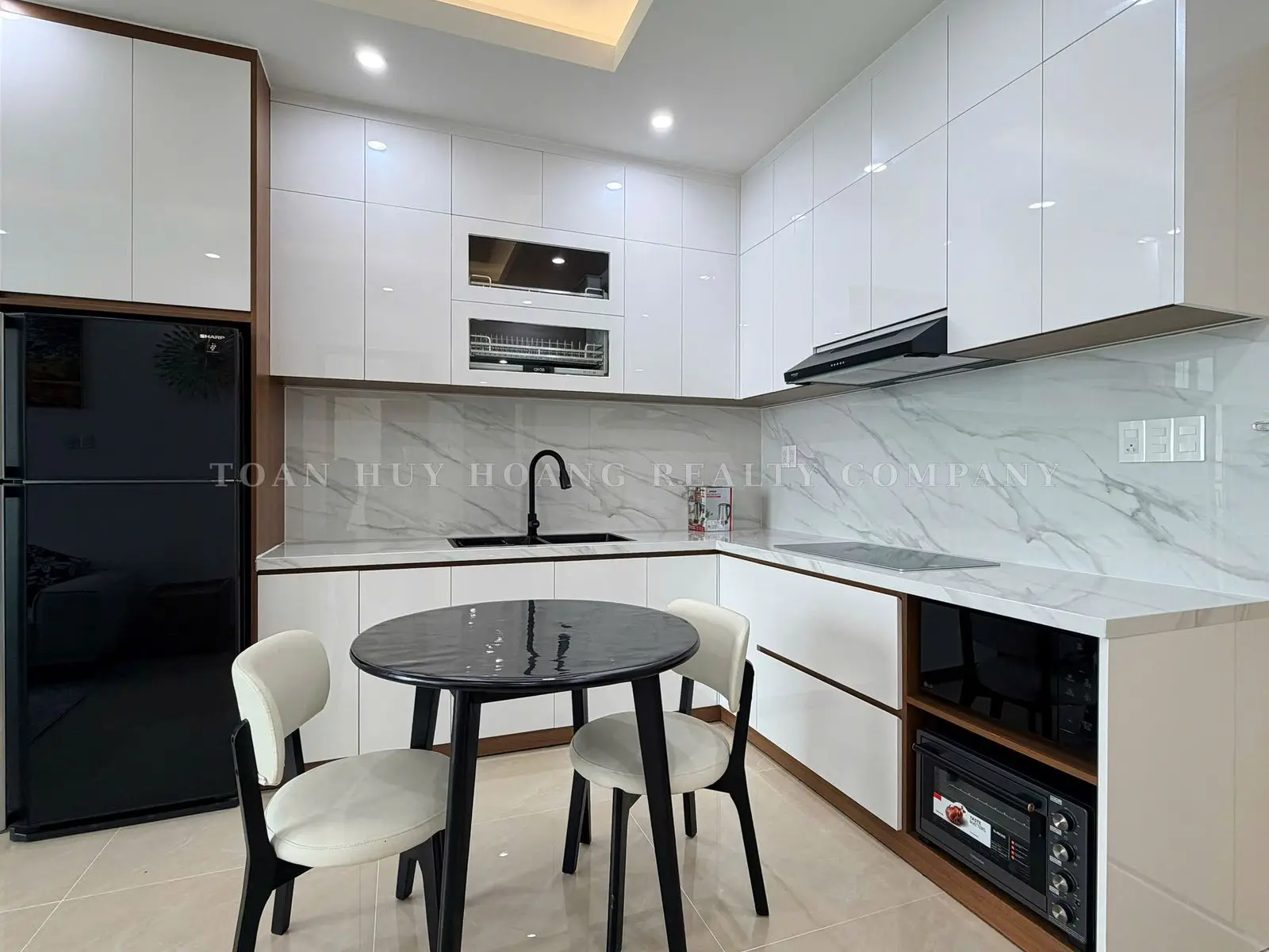 Panoma 1 Apartment for Rent in Da Nang – 51m², High Floor, Sea & Han River Views, view 5