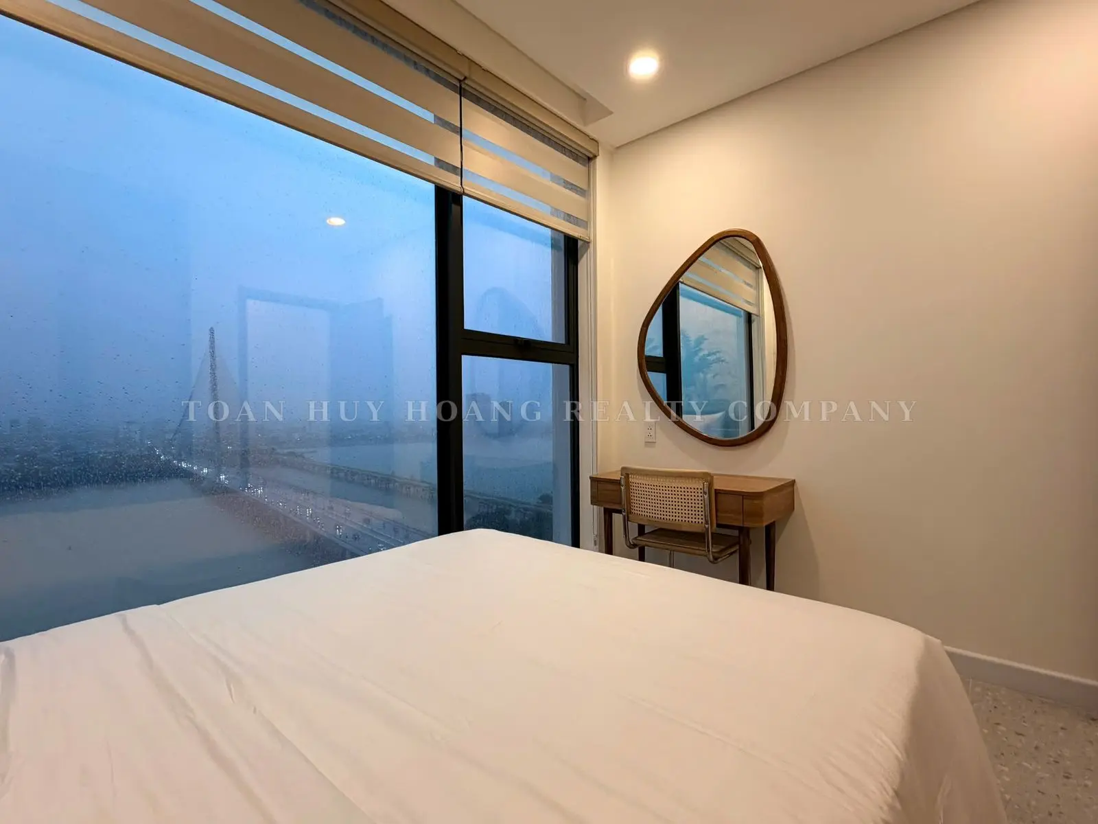 PANOMA 2 APARTMENT FOR RENT IN DA NANG – DIRECT HAN RIVER VIEW | 3 BEDROOMS, view 9