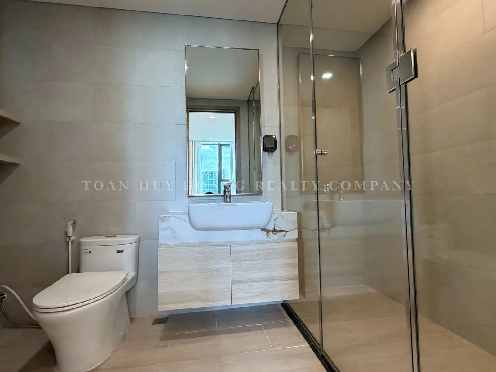 Panoma Apartment for Rent in Da Nang | 94m² | 2 Bedrooms + 1 Home Office | Luxury Furnished | 43 Million VND/Month, view 10