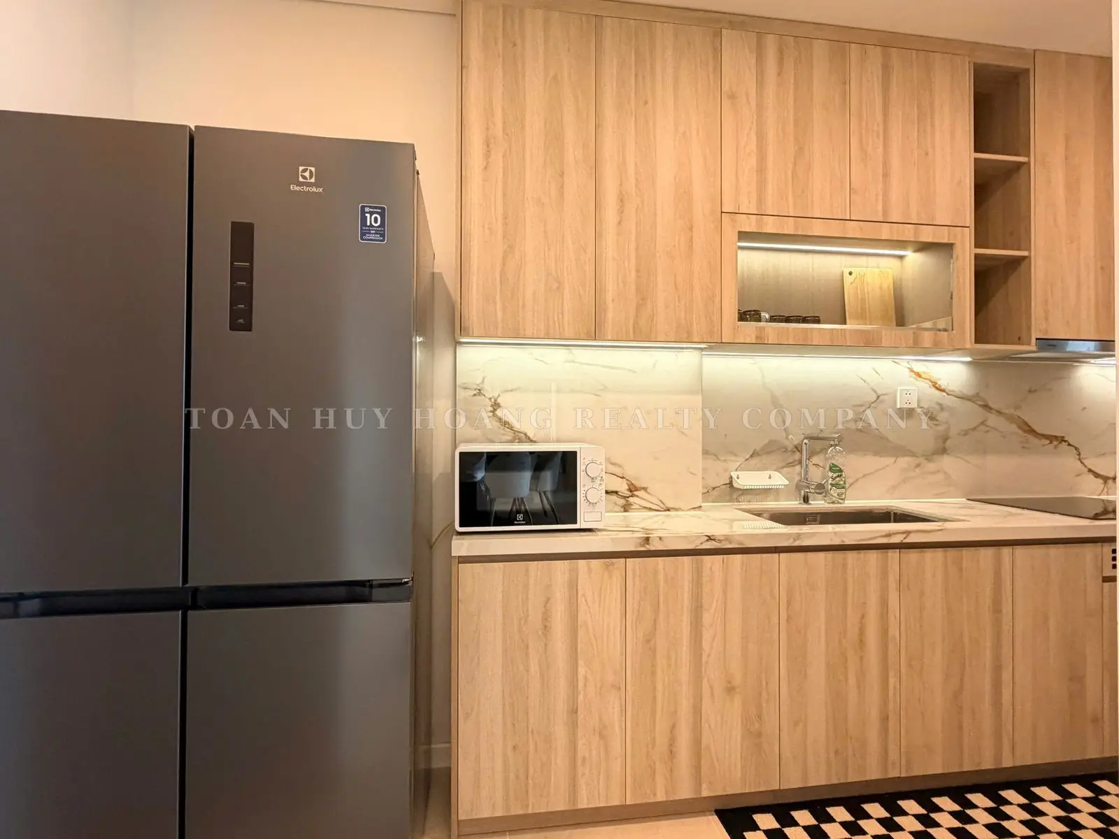 Panoma Apartment for Rent in Da Nang | 94m² | 2 Bedrooms + 1 Home Office | Luxury Furnished | 43 Million VND/Month, view 6