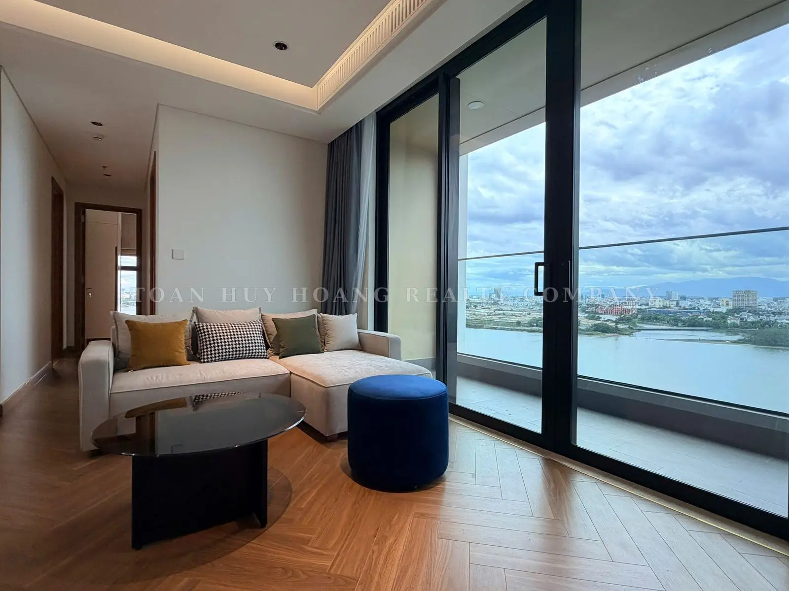 Panoma Da Nang Apartment for Rent | 100m² | 3 Bedrooms | Direct Han River View | Brand-New Luxury Interior, view 1