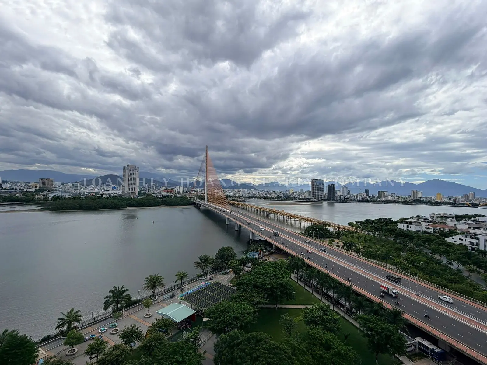 Panoma Da Nang Apartment for Rent | 100m² | 3 Bedrooms | Direct Han River View | Brand-New Luxury Interior, view 16