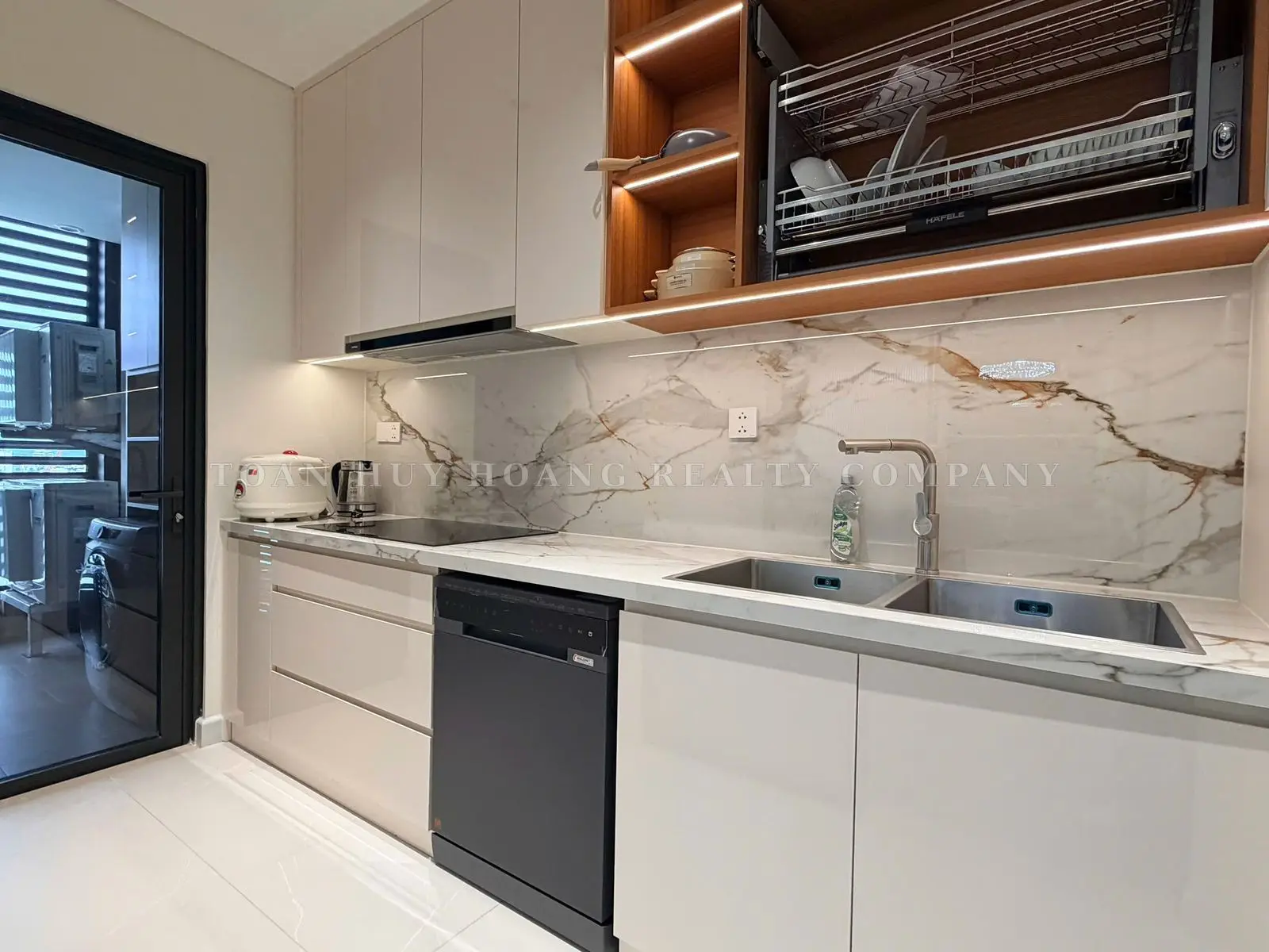 Panoma Da Nang Apartment for Rent | 100m² | 3 Bedrooms | Direct Han River View | Brand-New Luxury Interior, view 6