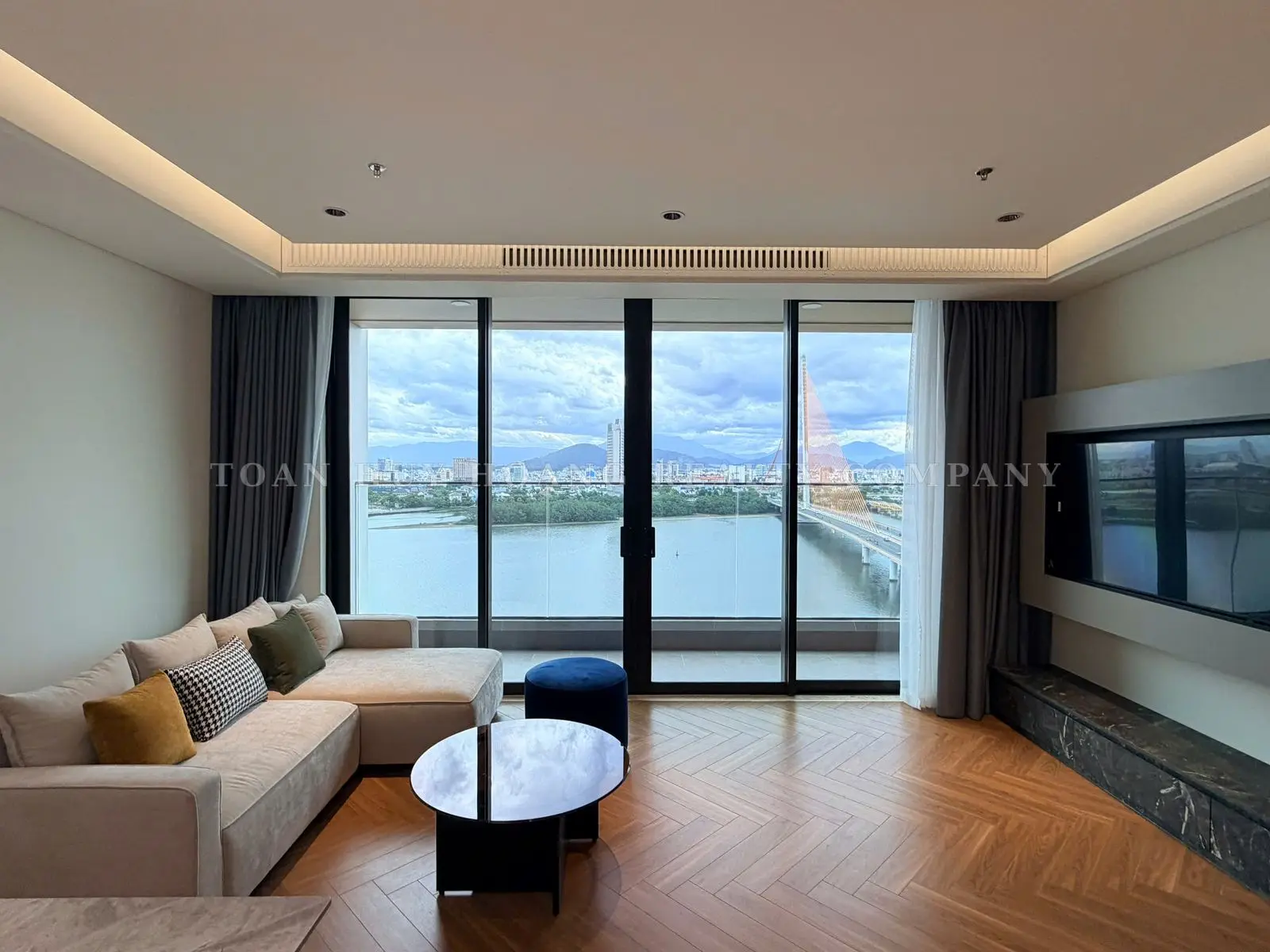 Panoma Da Nang Apartment for Rent | 100m² | 3 Bedrooms | Direct Han River View | Brand-New Luxury Interior