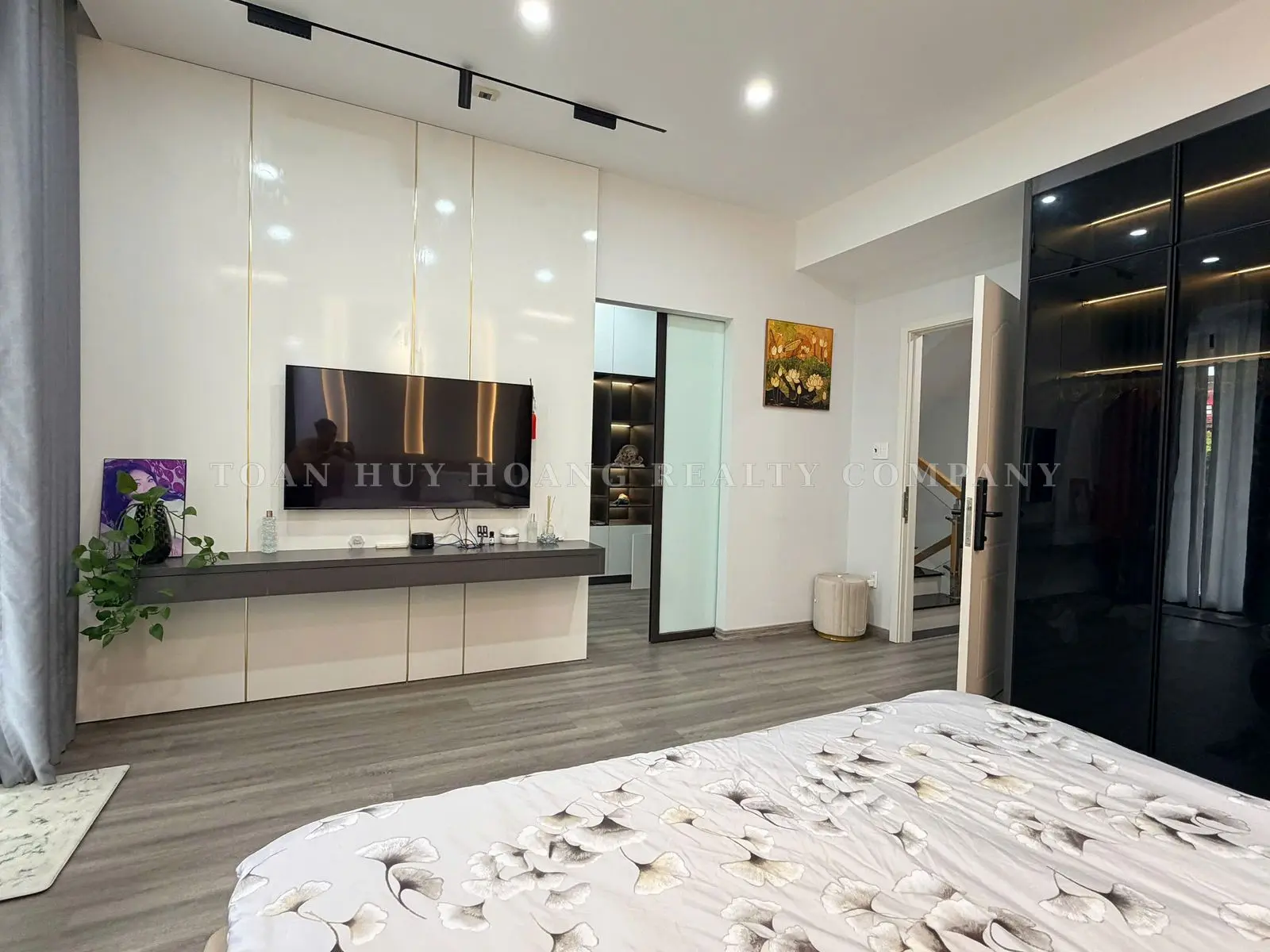 Luxury Phuc Loc Vien Villa for Rent in Da Nang | 4 Bedrooms | 150m² | Gated Community, view 13