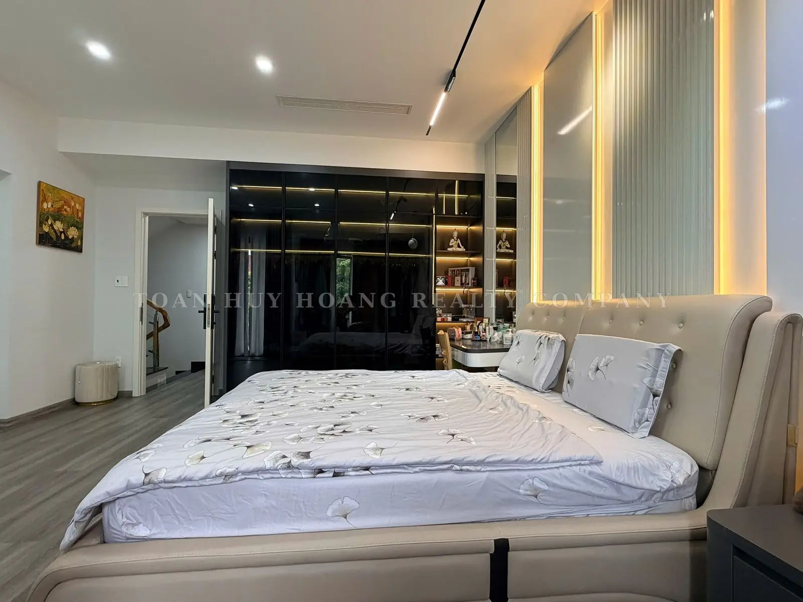 Luxury Phuc Loc Vien Villa for Rent in Da Nang | 4 Bedrooms | 150m² | Gated Community, view 14