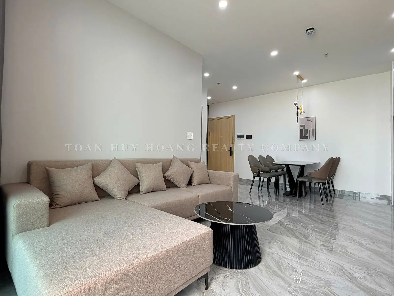 Ponte Apartment for Rent in Da Nang – 100m², 3 Bedrooms, Han River View, view 2