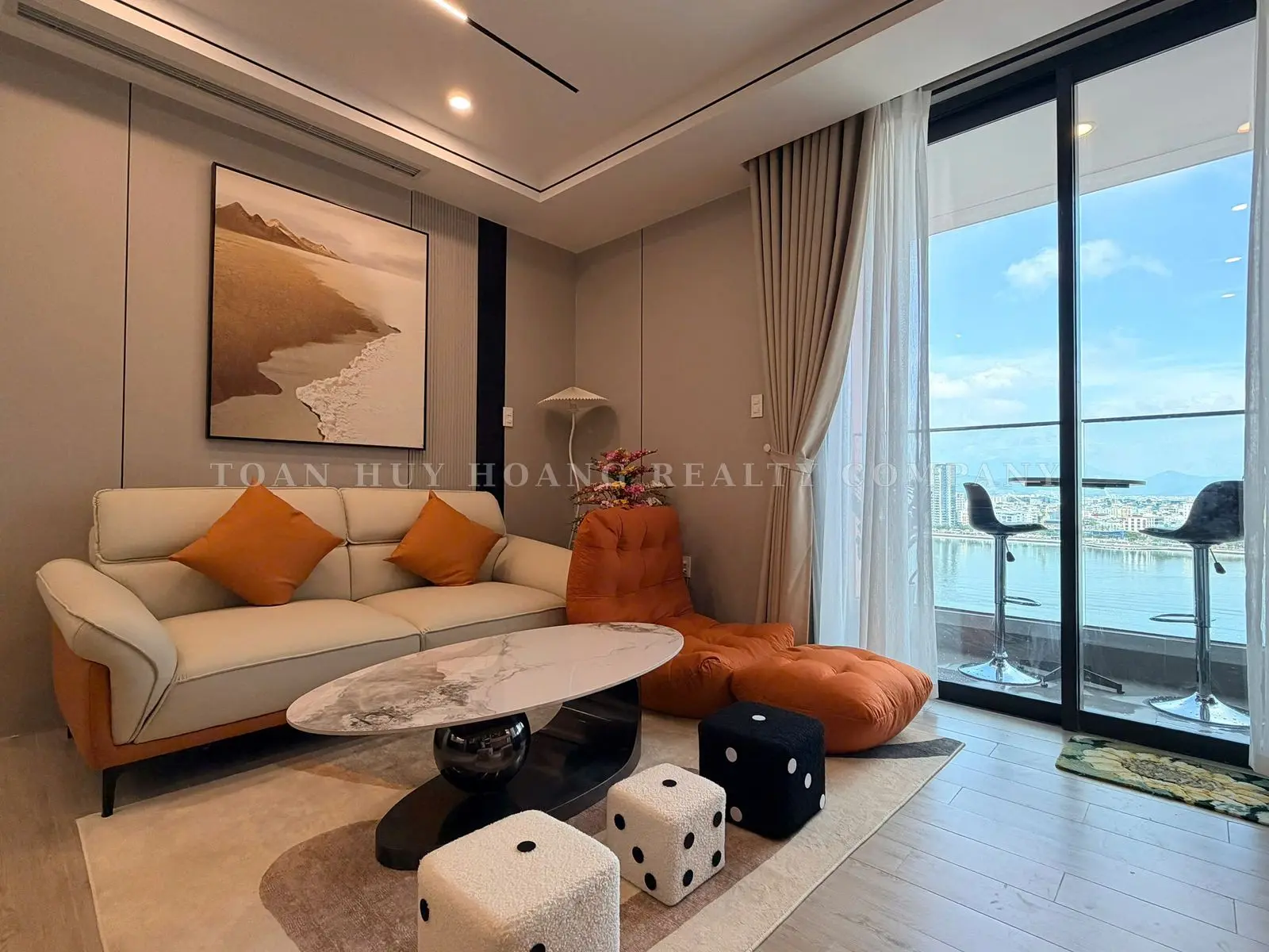 Ponte Apartment for Rent in Da Nang | 51m² | 1BR+ | Direct Han River View | Luxury Interior, view 2