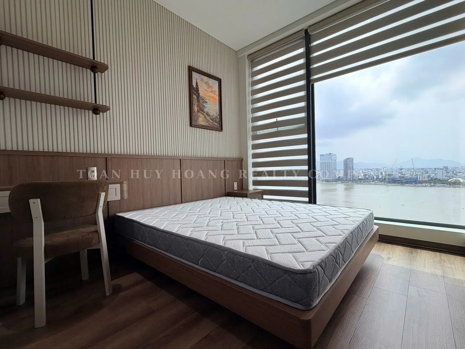 Ponte Apartment For Rent 99m² 2 Bedrooms Han River View, view 12
