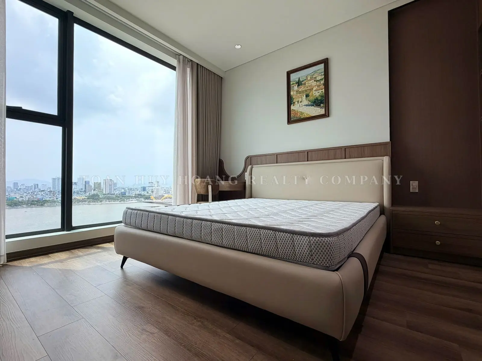 Ponte Apartment For Rent 99m² 2 Bedrooms Han River View, view 6