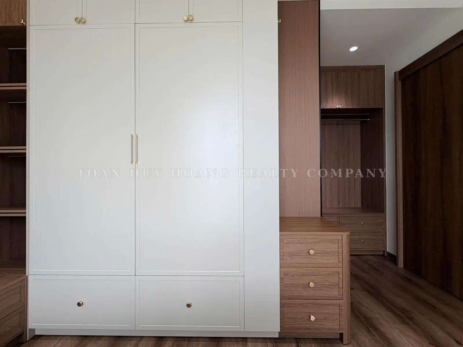Ponte Apartment For Rent 99m² 2 Bedrooms Han River View, view 8