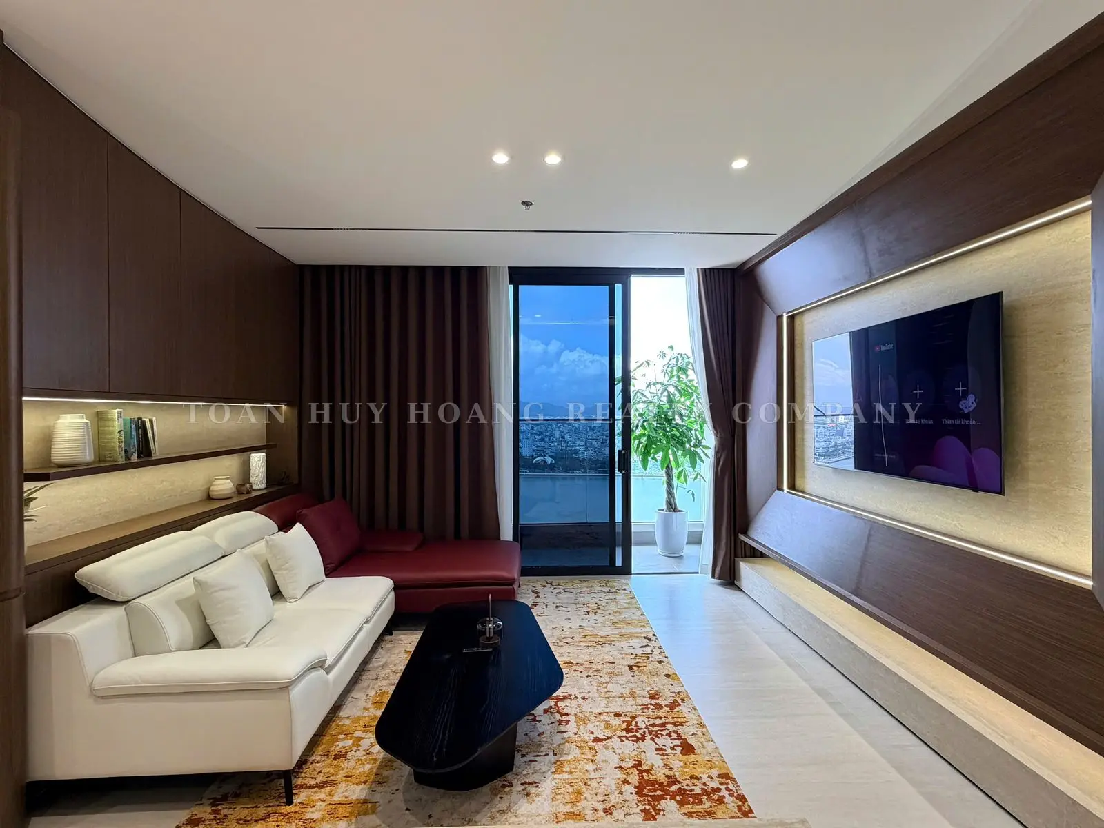 Ponte Apartment for Rent 53m², 1 Bedroom+, High Floor, River View, Luxury Interior, view 1