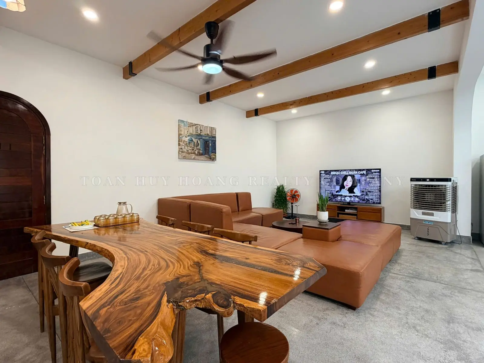 Pool Villa for Rent in Da Nang Near Thuan Phuoc Bridge | 180m² | 4 Bedrooms, view 2