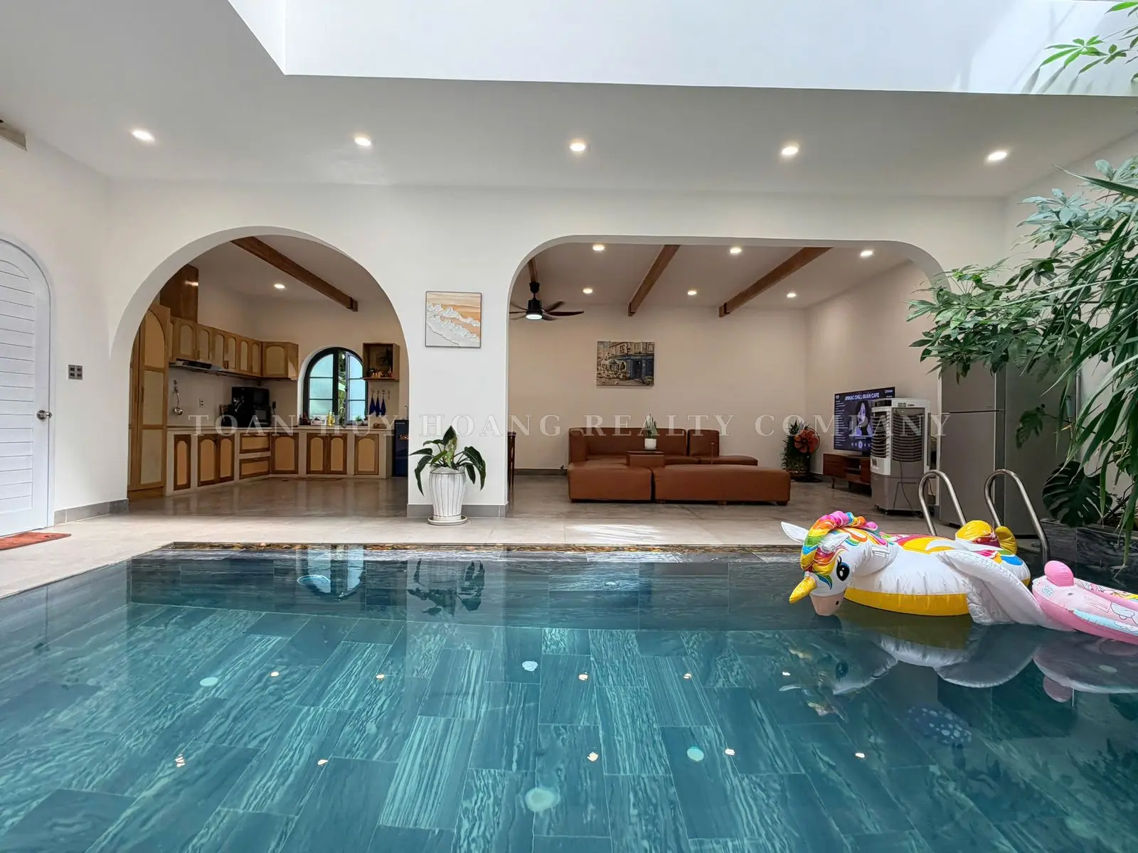 Pool Villa for Rent in Da Nang Near Thuan Phuoc Bridge | 180m² | 4 Bedrooms, view 6