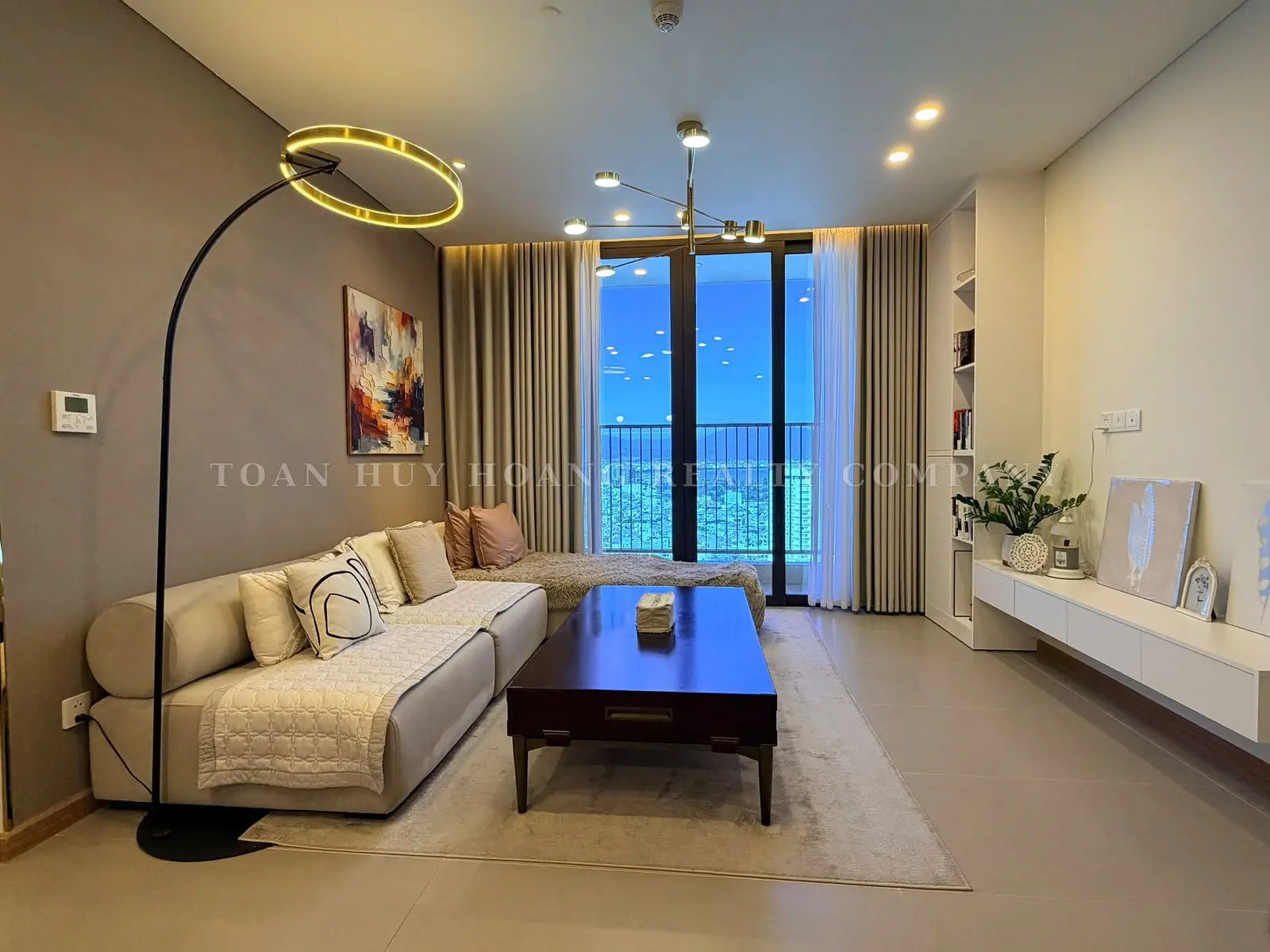 Sam Tower Da Nang Apartment for Sale | 76.4 sqm | 2 Bedrooms | Corner Unit | Han River & Sea View