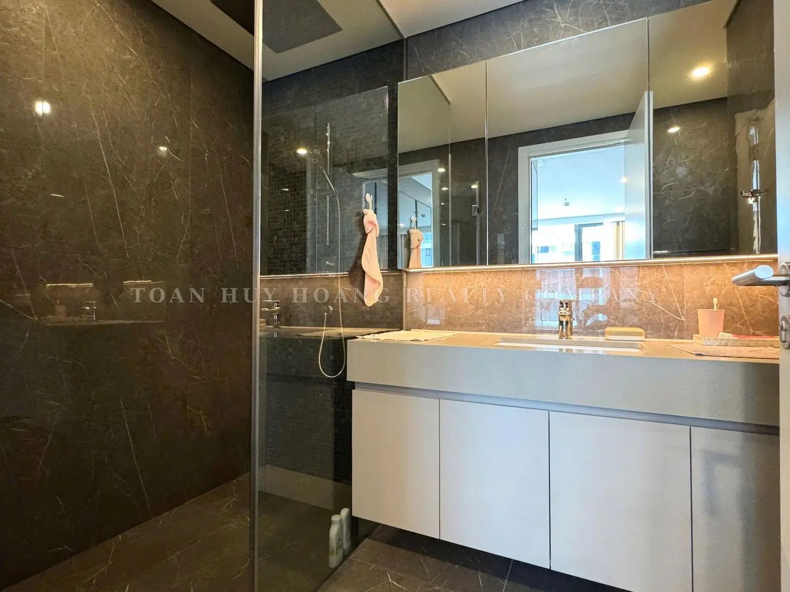 Luxury 2-Bedroom Apartment for Rent at The Filmore Da Nang | 70 sqm | Fully Furnished, view 10