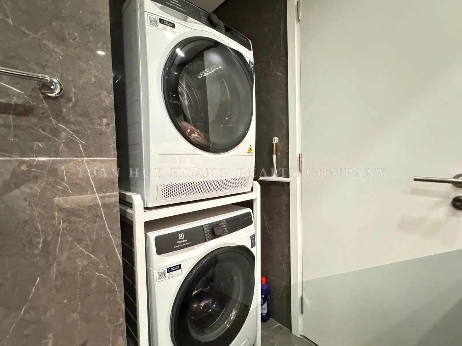 Luxury 2-Bedroom Apartment for Rent at The Filmore Da Nang | 70 sqm | Fully Furnished, view 15