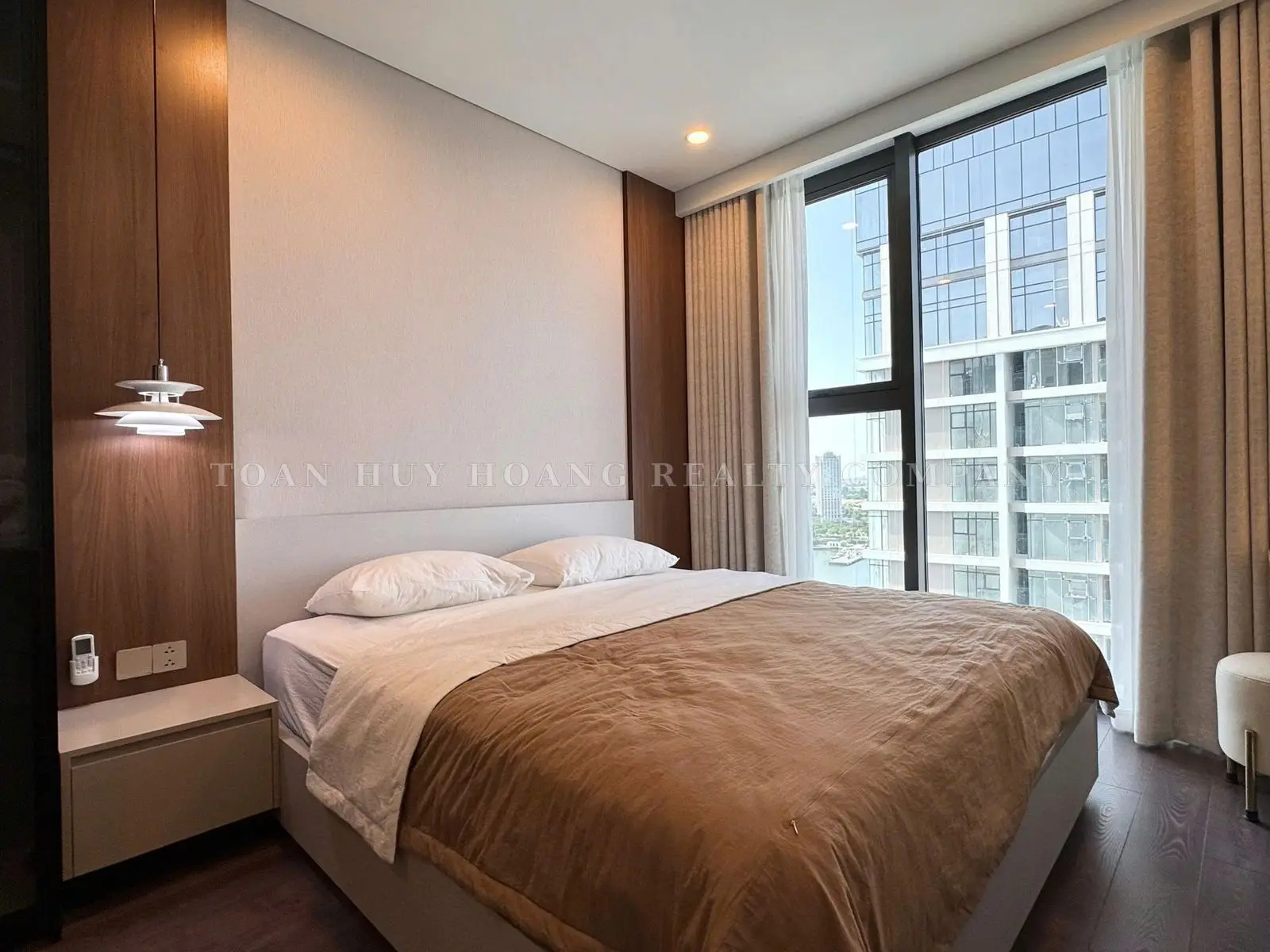 Luxury 2-Bedroom Apartment for Rent at The Filmore Da Nang | 70 sqm | Fully Furnished, view 9