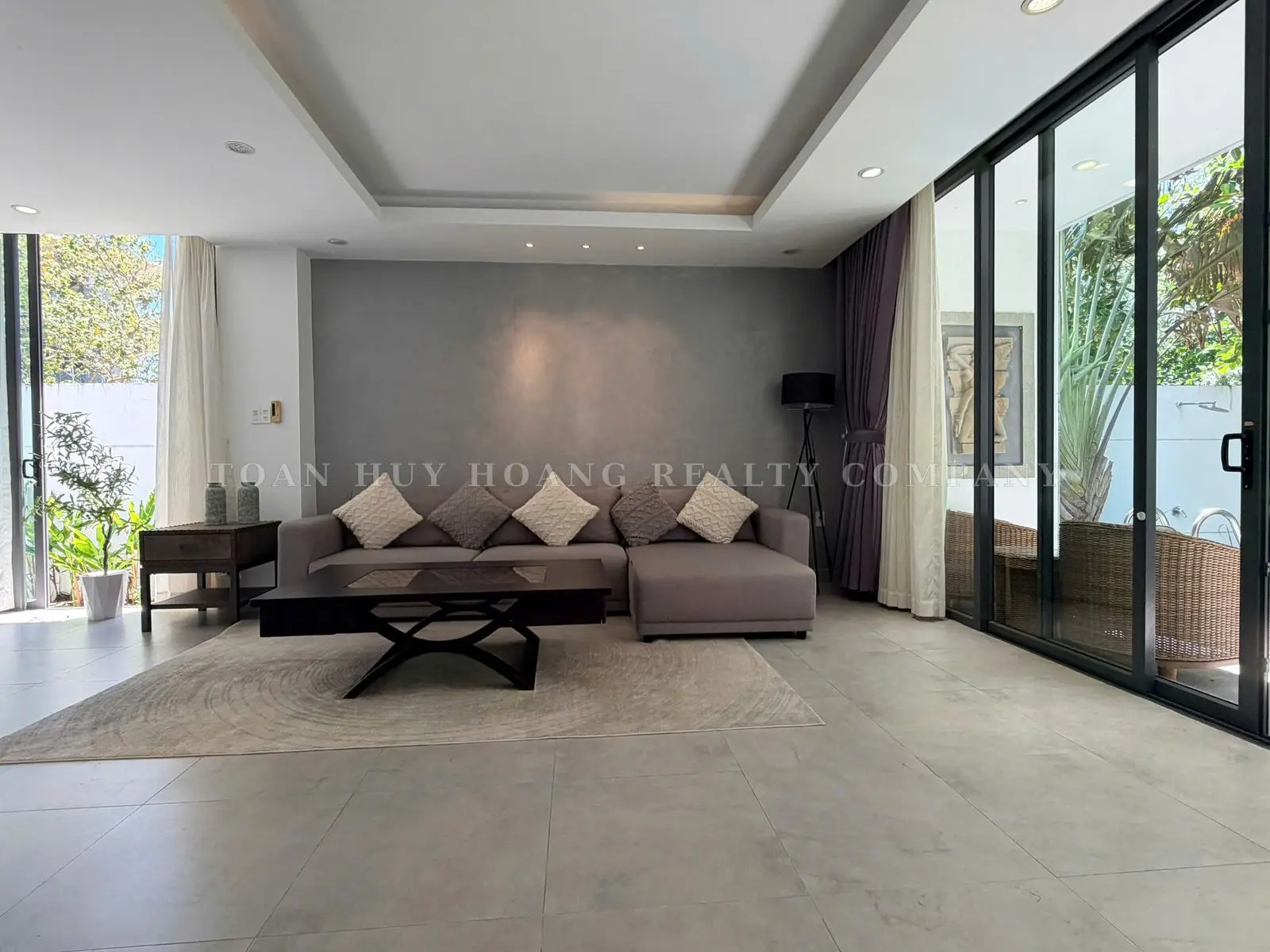The Point Villa For Rent In Da Nang, 300m² Corner Villa, 3 Bedrooms, Private Pool